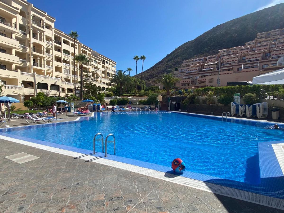 Top Floor, Panoramic Studio, Heated Pool لوس كريستيانوس المظهر الخارجي الصورة